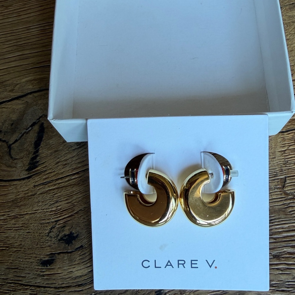 Clare V. Gold Statement Hoop Earrings NWT Chunky Sculptural Modern Jewelry - Picture 3 of 5